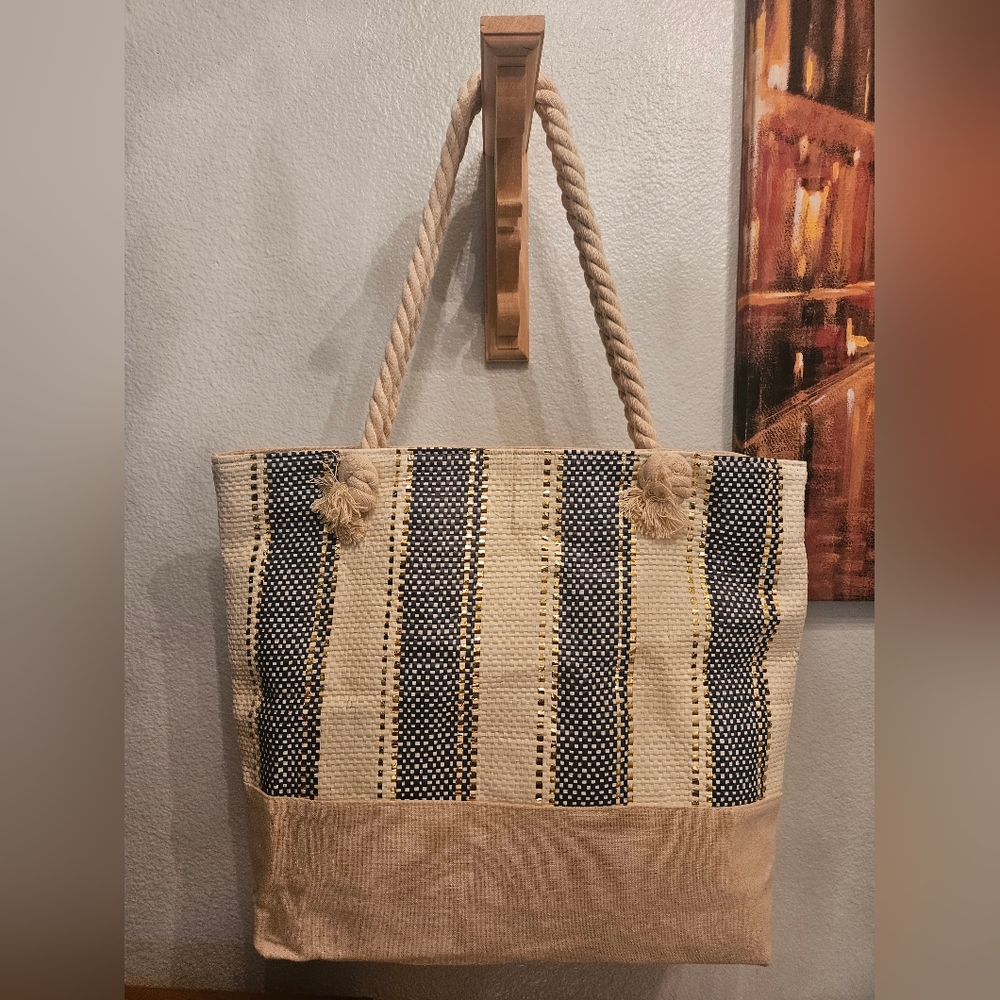 (2) Color Block Woven Beach Tote